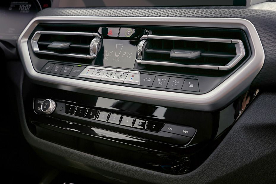 Front AC Controls of BMW IX3 (2024-2025)