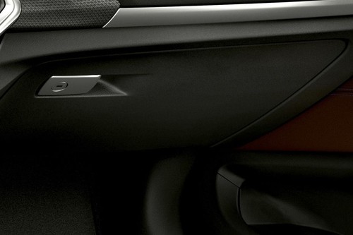 BMW IX3 (2024-2025) Glove Box