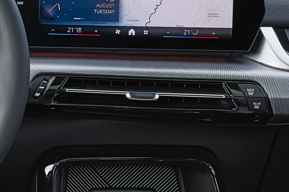 Front AC Controls of BMW IX2