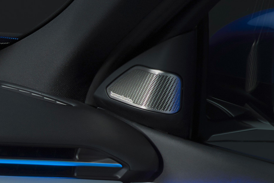 Speakers View of BMW i3