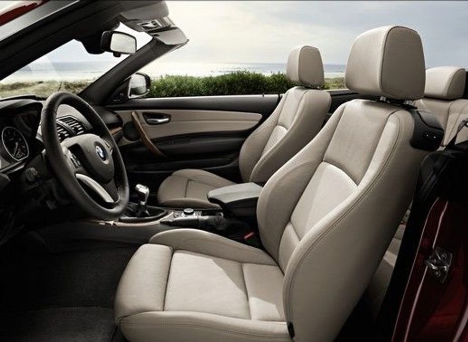 1 Series Convertible Front Seats