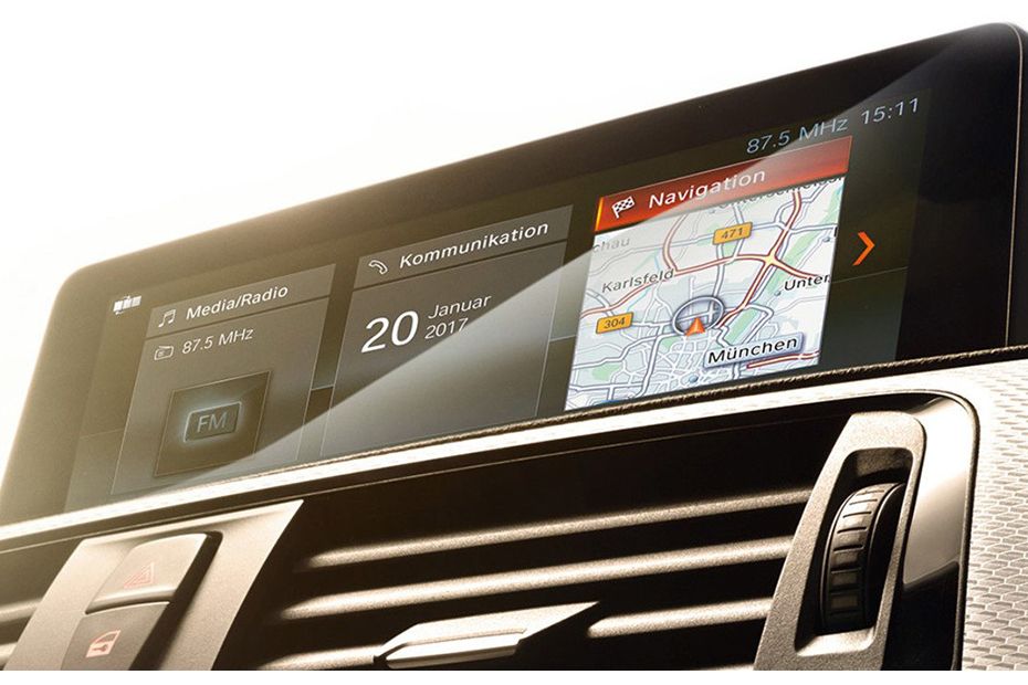 2 Series Coupe (2022-2023) touch screen