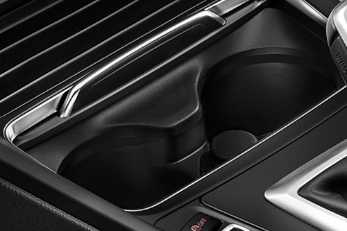 3 Series Sedan Cup Holders
