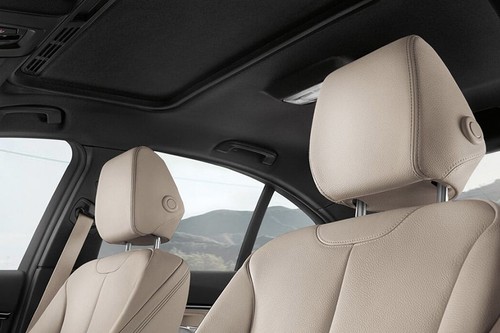 3 Series Sedan Front Seat Headrest