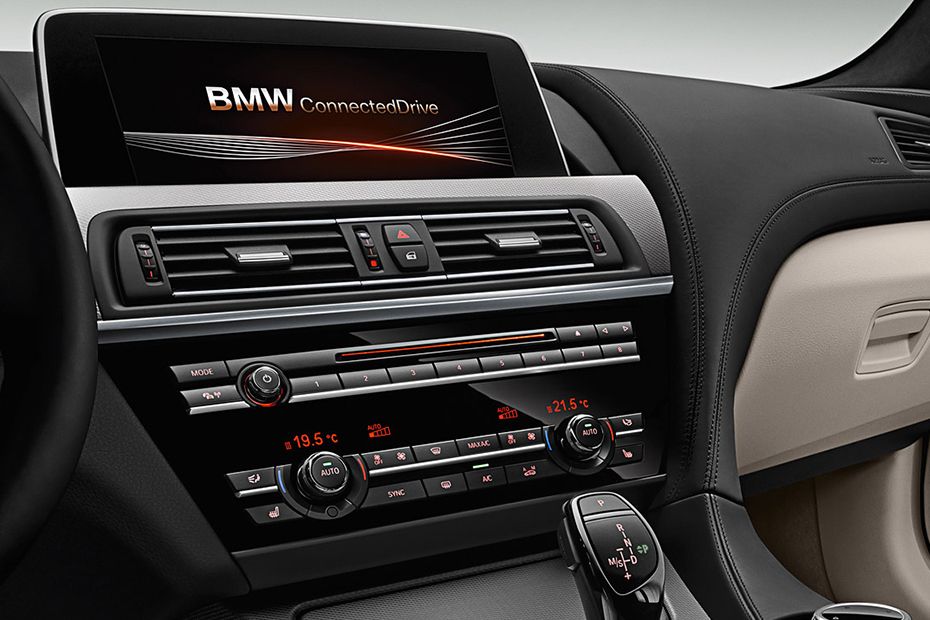 Side AC Controls of BMW 6 Series Coupe