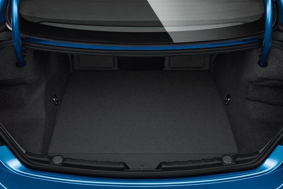 6 Series Coupe Trunk Open