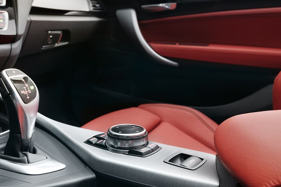 Center Controls of BMW 2 Series Convertible