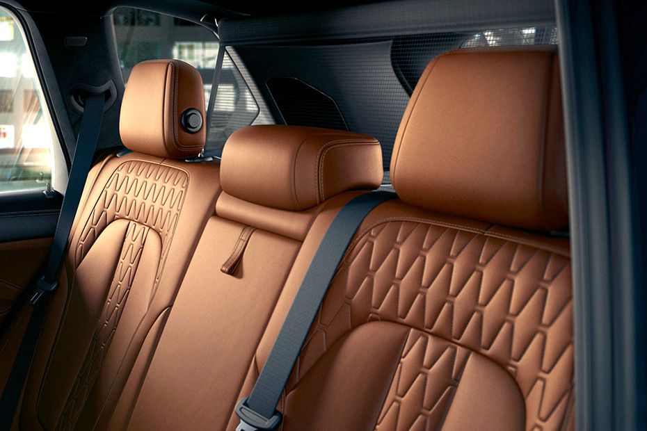 X5 (2022-2023) Rear Seat Head rest