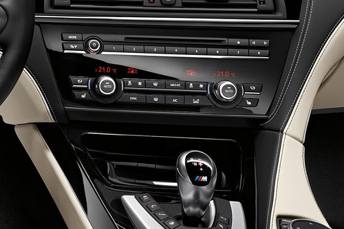 Front AC Controls of BMW M6 Gran Coupe
