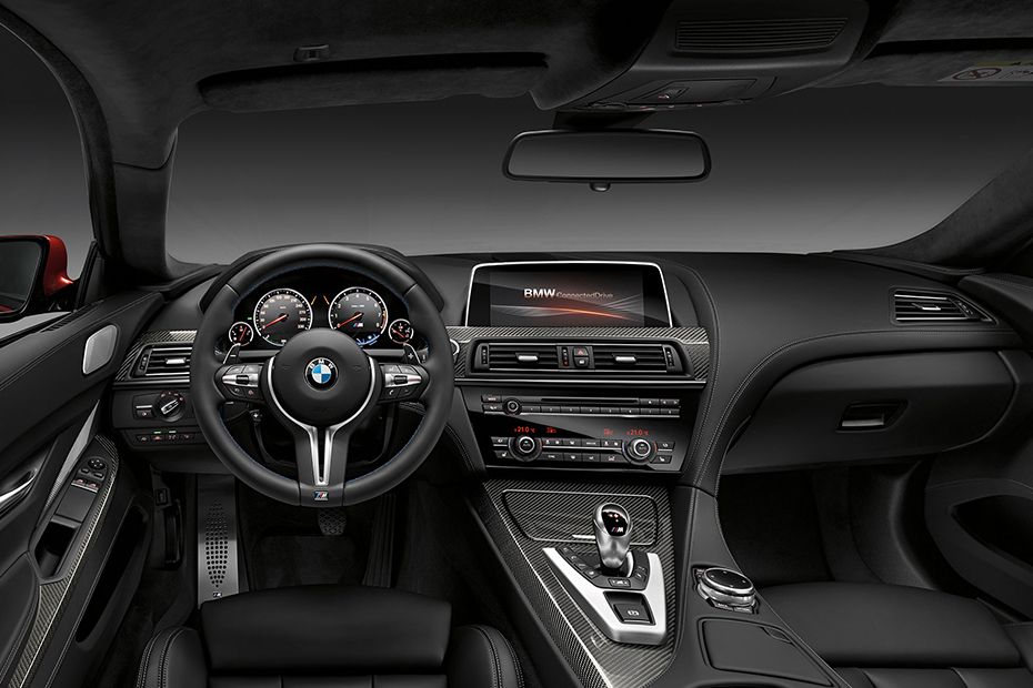 Dashboard View of M6 Coupe
