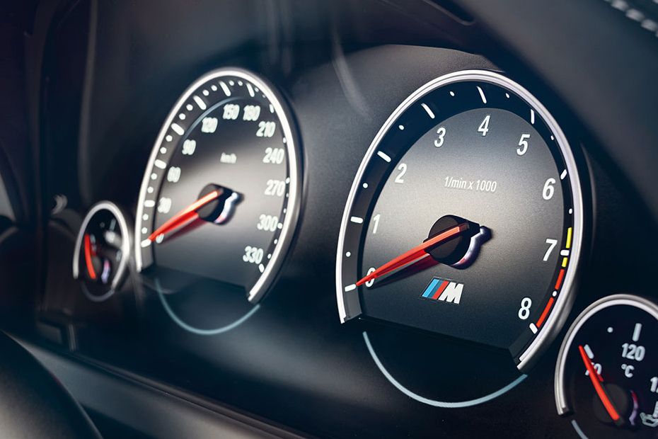 M6 Coupe TachoMeter