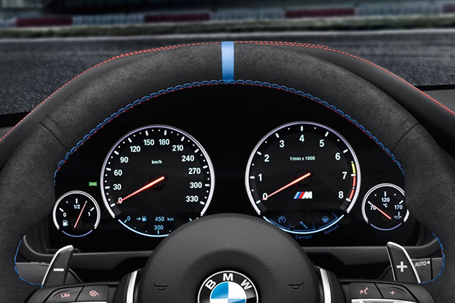 X5 M TachoMeter