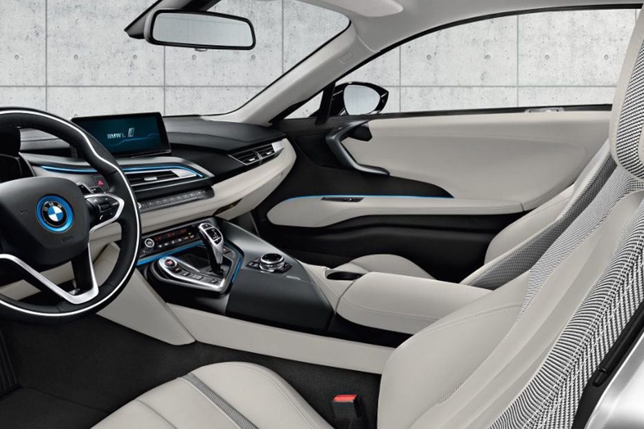 I8 Front Seats