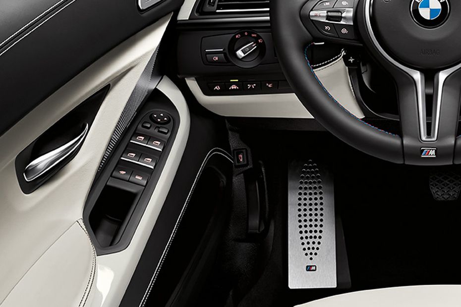 BMW M6 Convertible Drivers Side In Side Door Controls