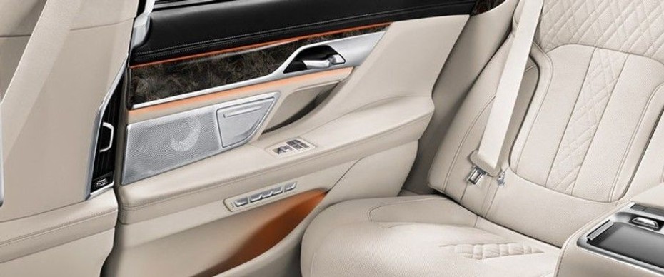 BMW 7 series (2016-2017) Drivers Side In Side Door Controls