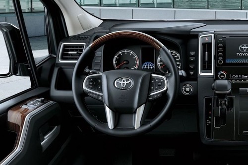 Toyota Granvia Steering Wheel
