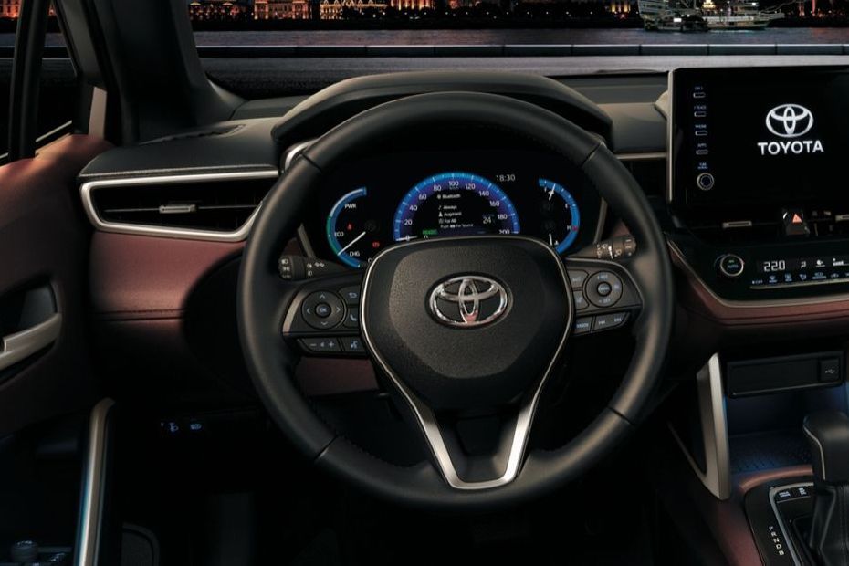 Toyota Corolla HEV (2022-2023) Steering Wheel