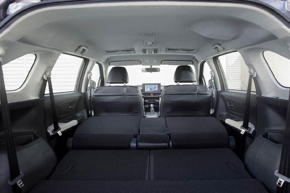 Folding Seats of Toyota Veloz