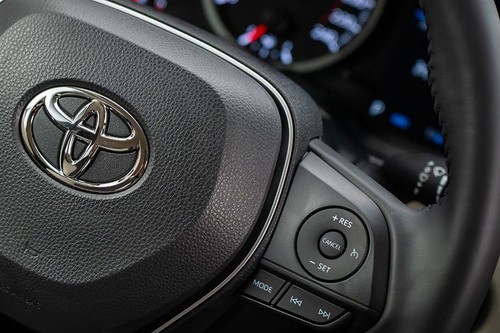 Toyota Corolla Hybrid Multi Function Steering