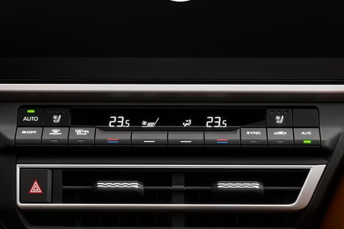 Front AC Controls of Toyota Camry Hybrid