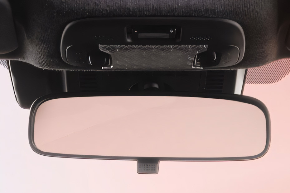 Aygo X Courtesy Lamps