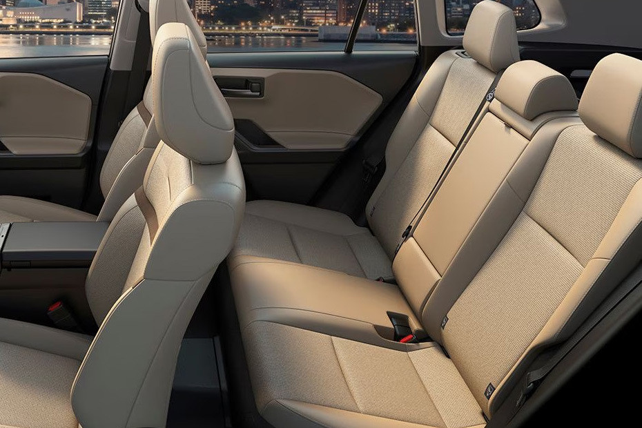 Toyota RAV 4 HEV Rear Seats