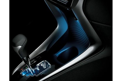 Toyota Yaris Hatchback Gear Shifter