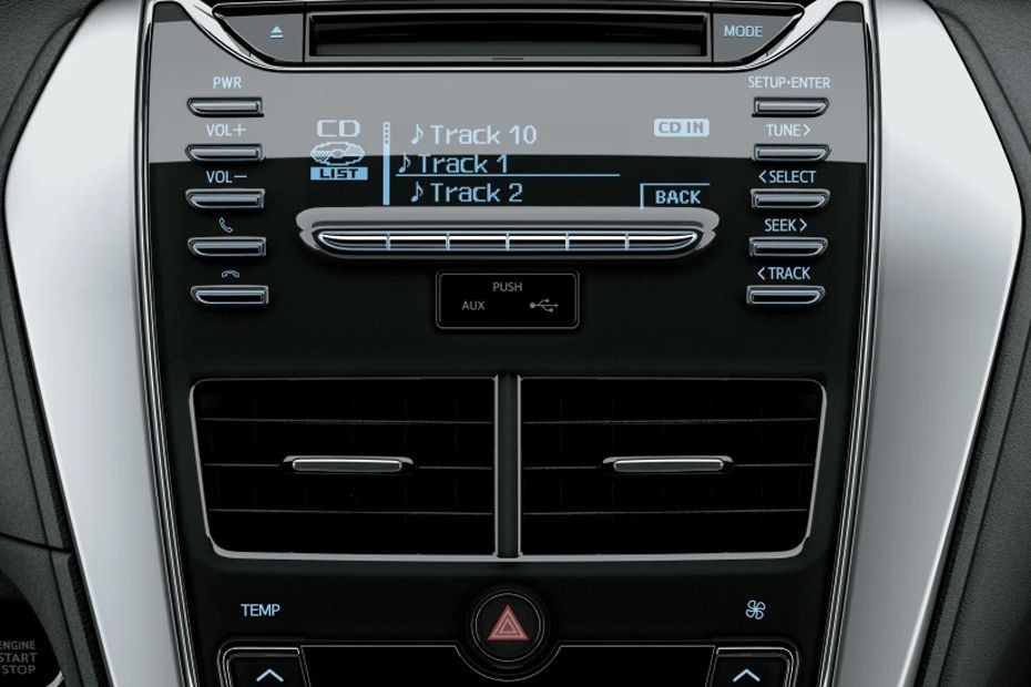 Side AC Controls of Toyota Yaris Hatchback