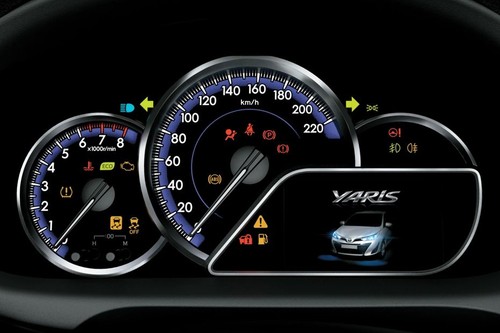 Yaris Hatchback TachoMeter