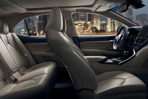 Toyota Camry (2023-2024) Rd Row Seat
