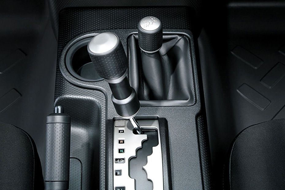 Toyota FJ Cruiser Gear Shifter