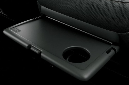 Innova Armrest Rear