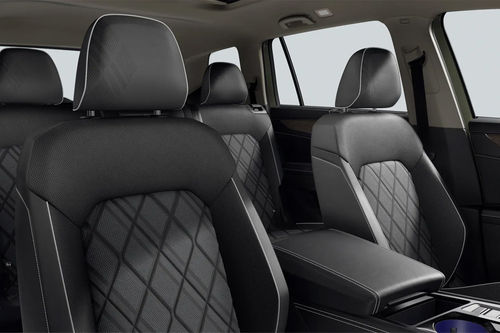 Teramont Front Seats