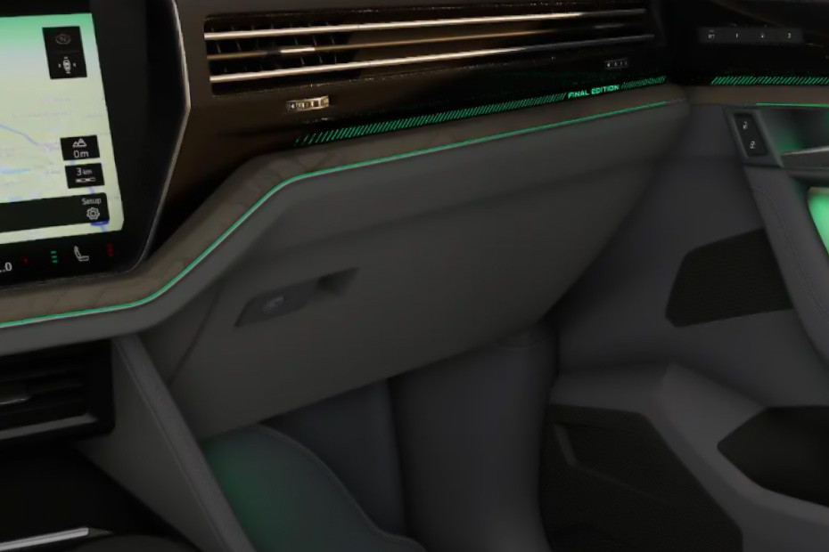 Volkswagen Touareg Glove Box