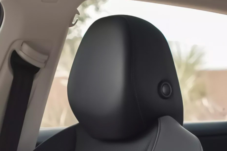 Jetta Front Seat Headrest
