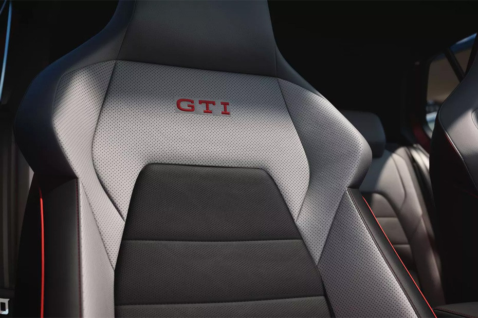 Golf GTI Front Seats