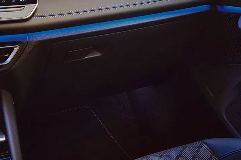 Volkswagen Golf R Glove Box