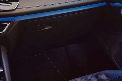 Volkswagen Golf R Glove Box