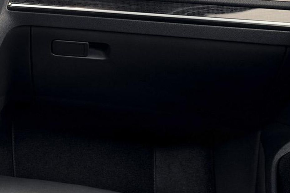 Volkswagen Golf Glove Box