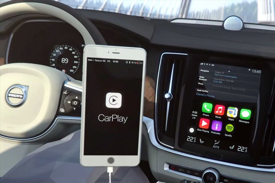 Power Accessories Outlet View of Volvo V90