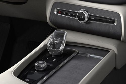 Volvo XC90 (2022-2024) Gear Shifter