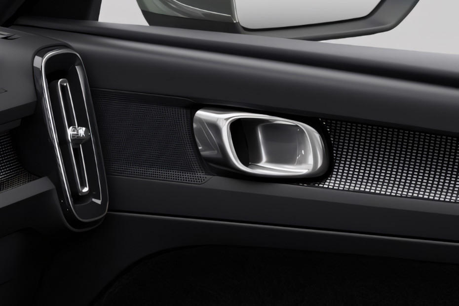 door handle interior of Volvo XC40