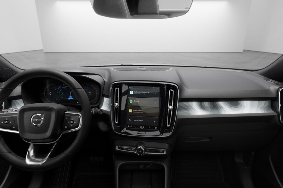 Dashboard View of XC40 Recharge