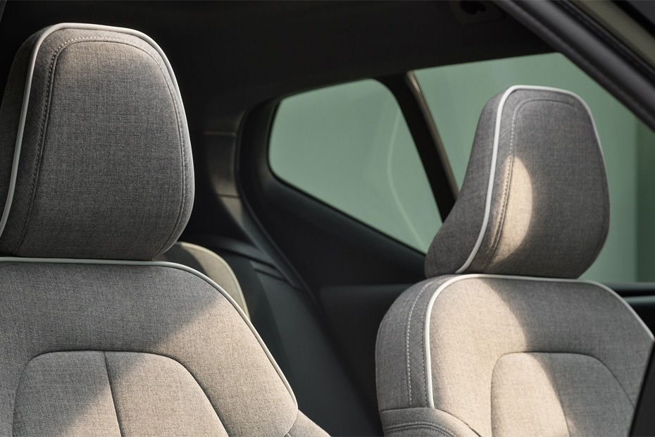 XC40 Recharge Front Seat Headrest
