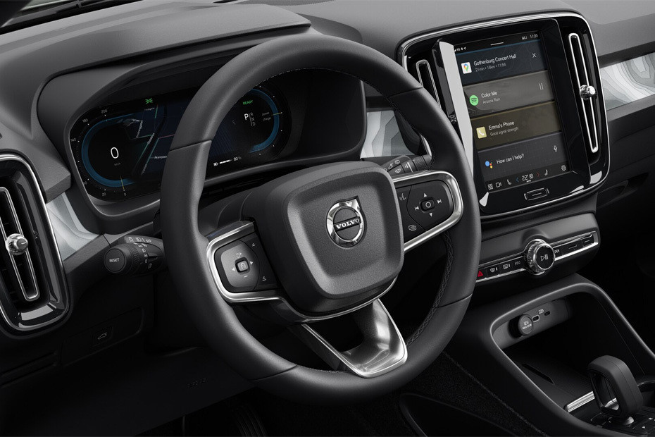 Volvo XC40 Recharge Steering Wheel