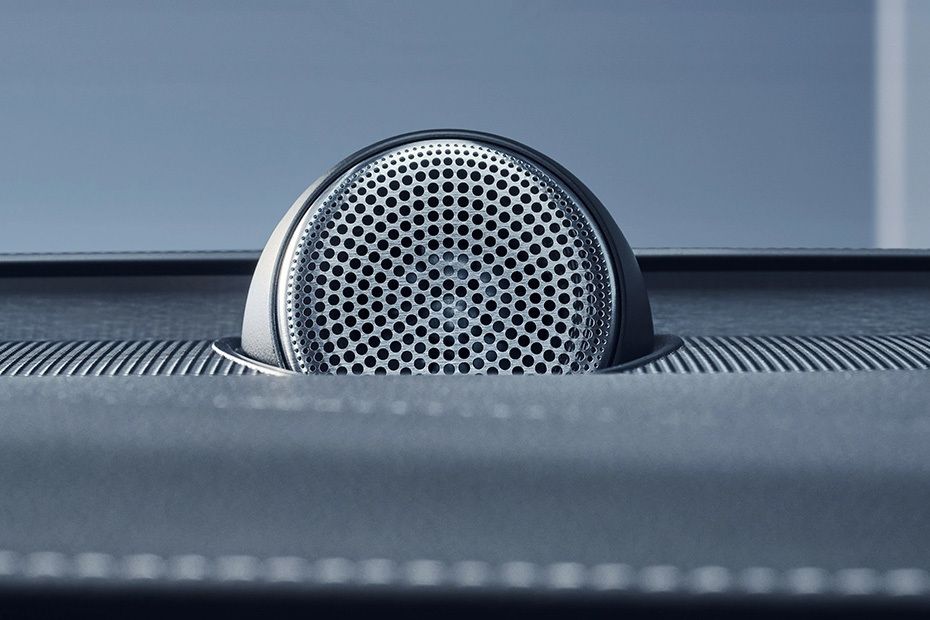 Speakers View of Volvo S90 (2024-2025)