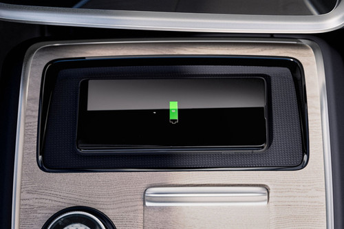 Power Accessories Outlet View of Volvo EX90