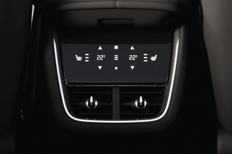 EX90 Rear AC Controls