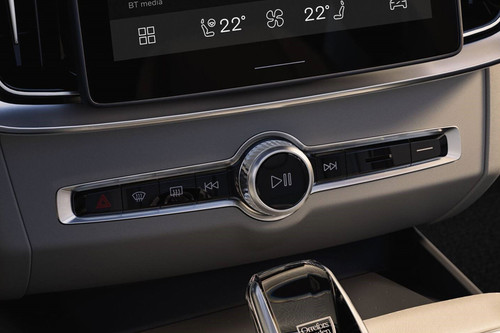Front AC Controls of Volvo S90 2026