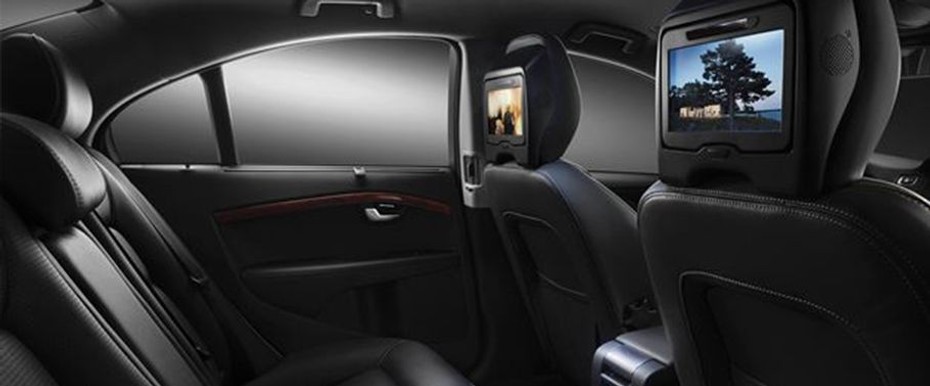Rear Seat Entertainment of Volvo S80